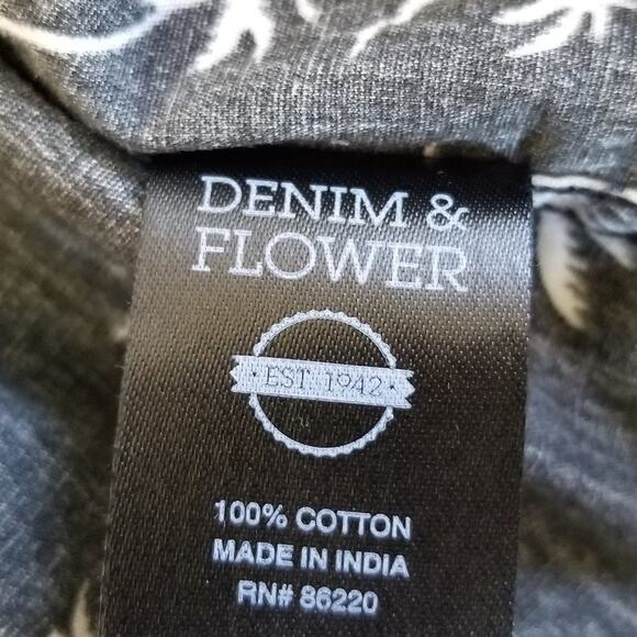 Denim & Flower Short Sleeve Black White Palm Tree Beachy Shirt Excellent! Size L - Picture 6 of 6